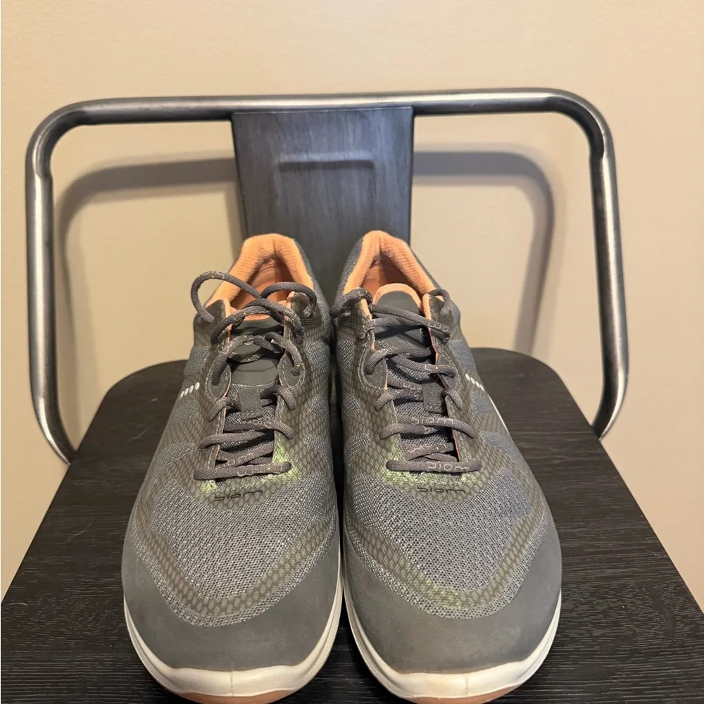 Ecco Gray and Green Women's Sneakers